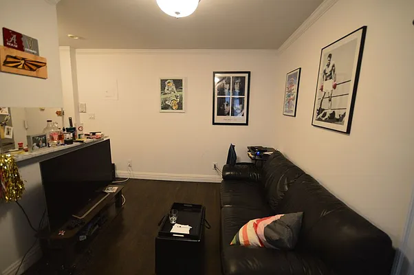 Rented by Universal Realty Group | media 25