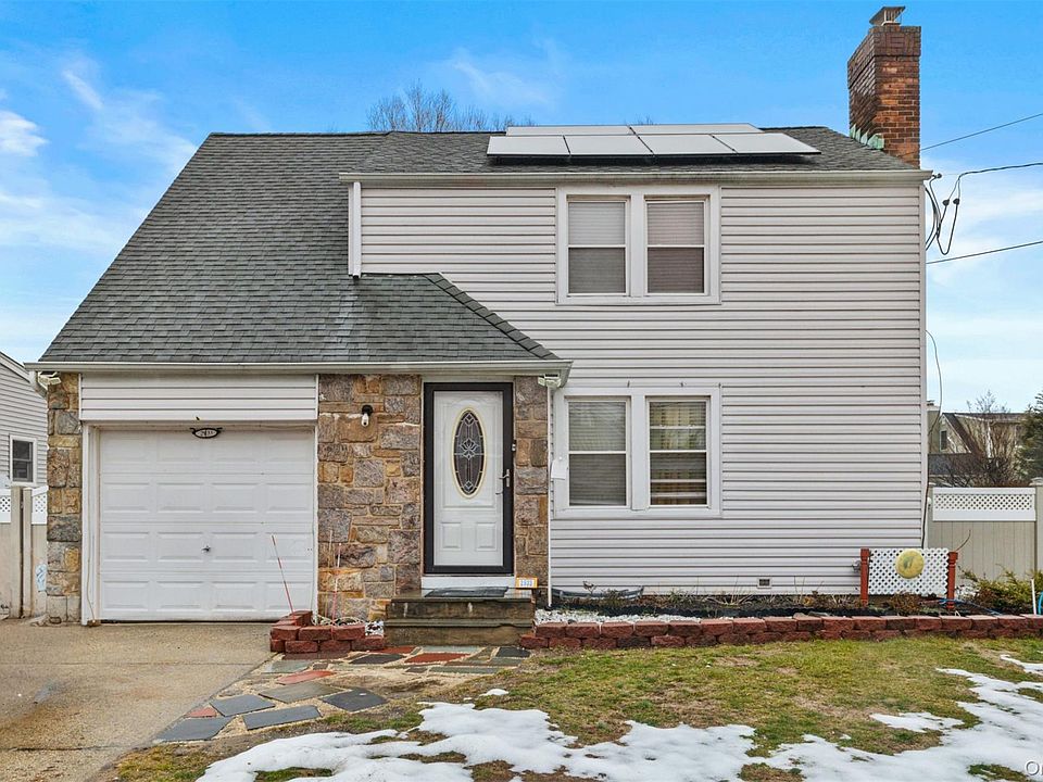 1st image of 2933 Tulip Avenue