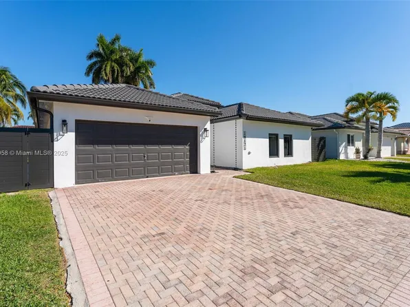 18121 SW 149th Ct, Miami, FL 33187