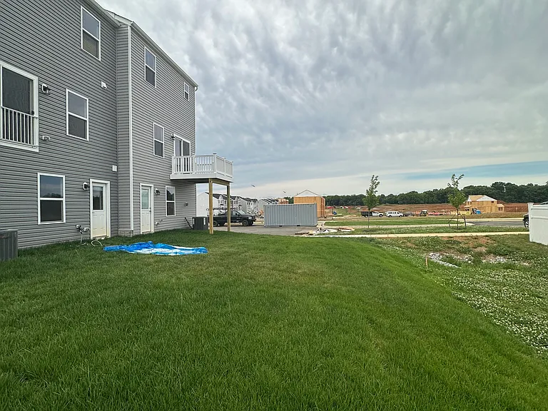 212 Huntwellwest Blvd — Photo 39