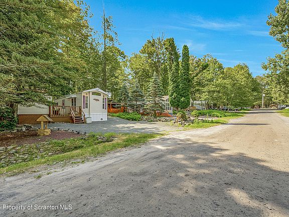 5th image of 157 Olmstead Rd