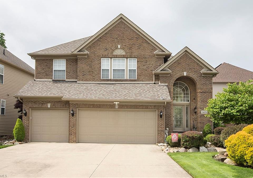 1st image of 34192 Crown Colony Dr