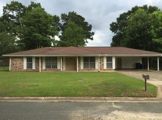 1319 Harvard Dr, Deridder, LA 70634