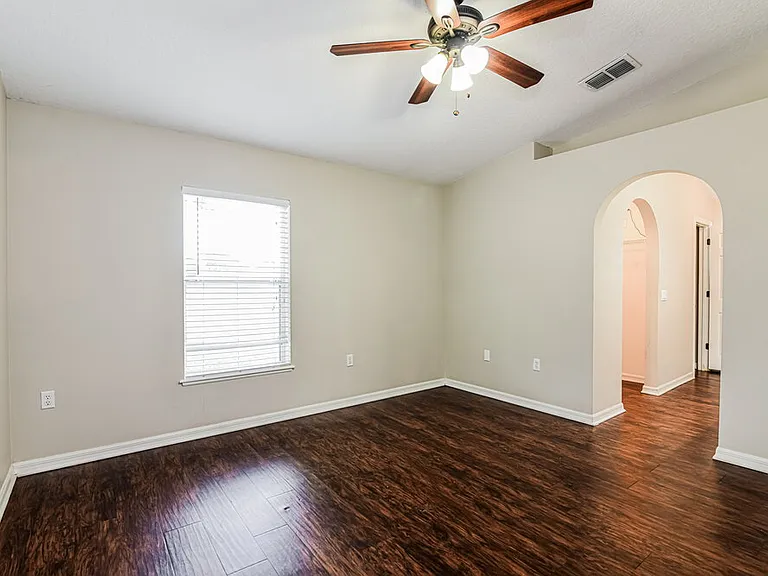 308 Flint St — Photo 10