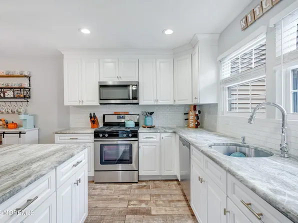 131 Aster Court, Jackson, NJ 08527