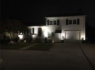 107 Rhode Island St, Cranston, RI 02920