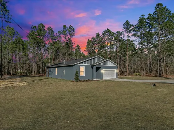 32 Maple Ln #6, Ocklawaha, FL 32179