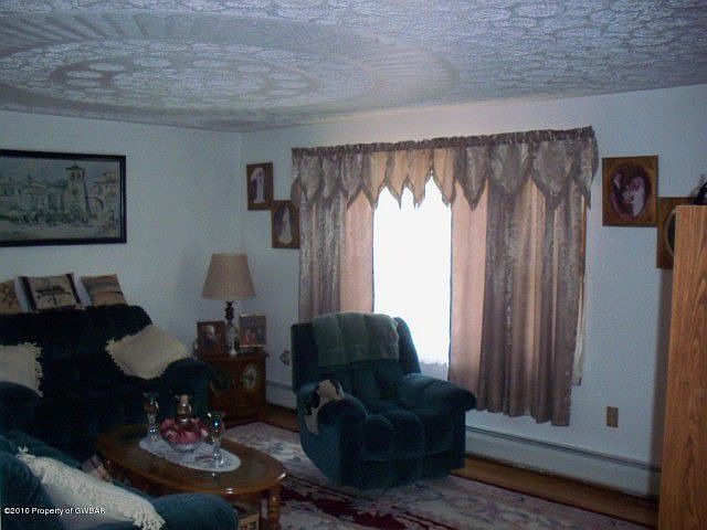 2nd image of 70 E Nescopeck Creek Ln