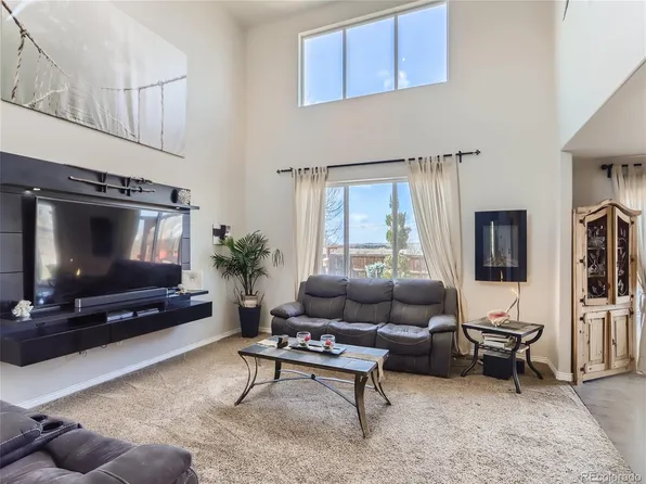 281 W Cottonwood Street, Milliken, CO 80543