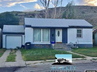 1430 Coulson Pkwy, Rawlins, WY 82301