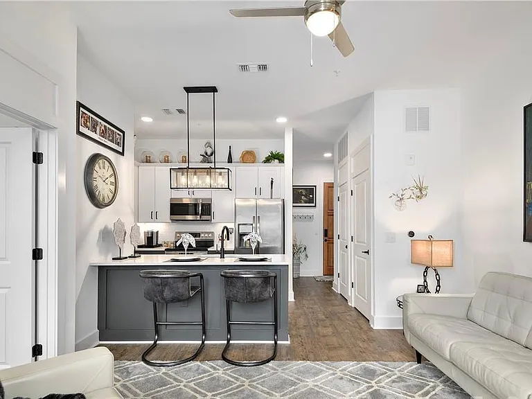 55 S Market St #310 — Photo 8