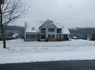 109 Crystal Ter, Mount Bethel, PA 18343