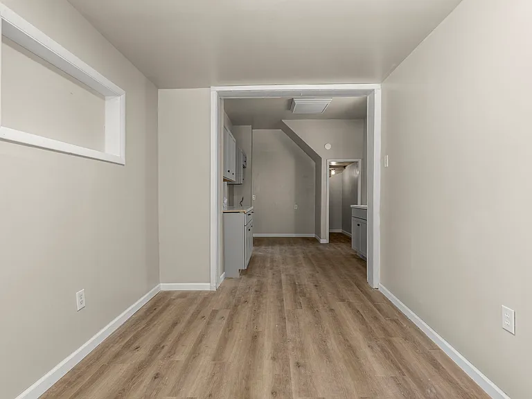 1288 Dragoon St — Photo 2