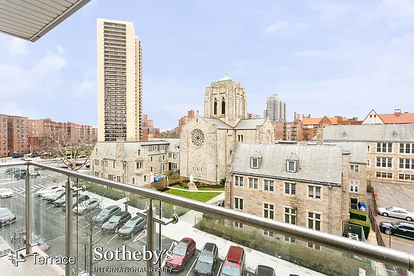 Rented by Terrace Sotheby's International Realty | media 3