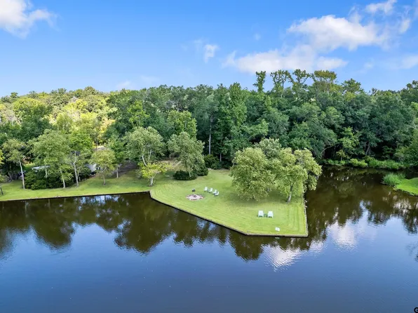 290 N Lake Dr, Murchison, TX 75778