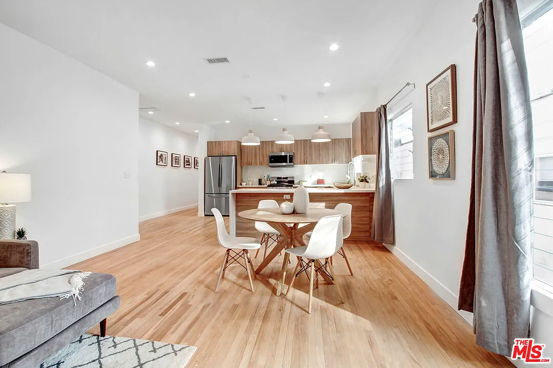 Building Photo - 434 N Ogden Dr #1/2