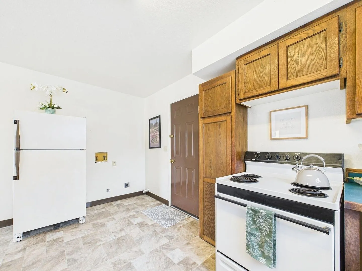 Charming 2-Bedroom Home in the Heart of McKinleyville, CA — Photo 4