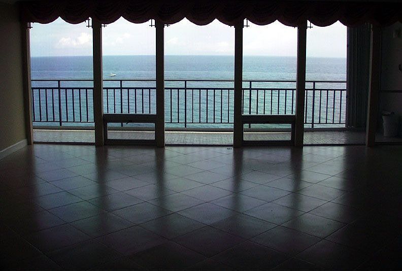 Oceanfront Living Rm