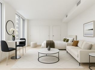 135 E 47th St #11B, New York, NY 10017