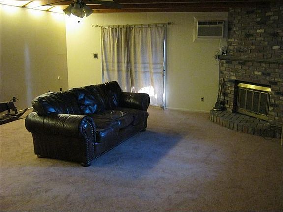 5th image of 1904 Arden Dr W