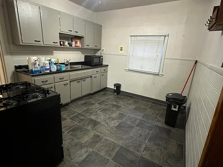 234 Lisbon Ave #2 — Photo 5