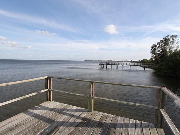 5th image of 6530 Bayshore Blvd