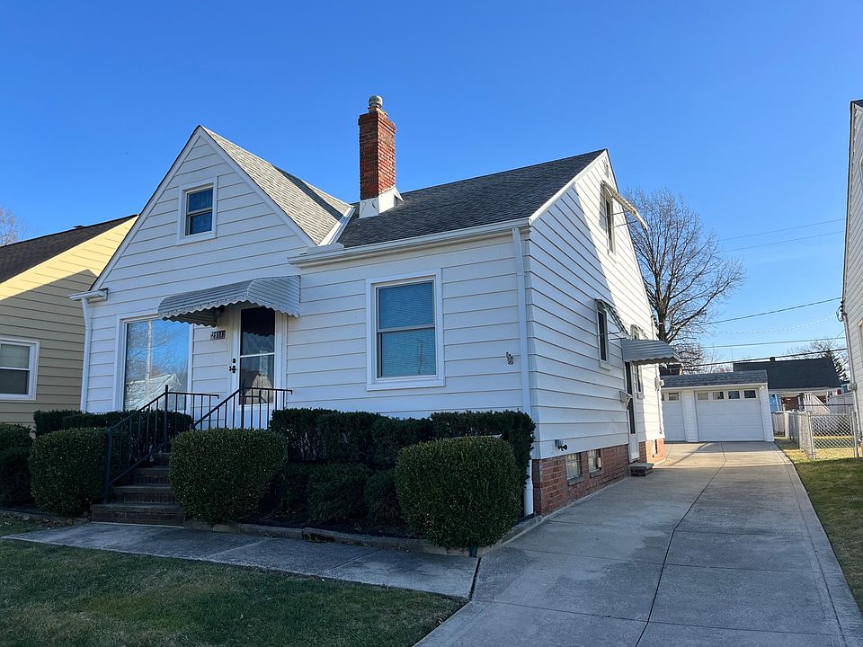 1st image of 2911 Tuxedo Ave