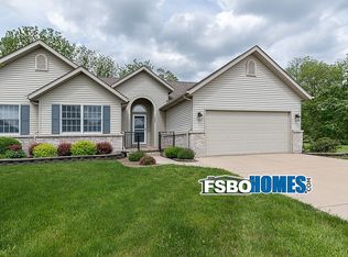 1042 31st Ave, Silvis, IL 61282