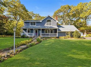 32 Narcissus Ln, Northport, NY 11768