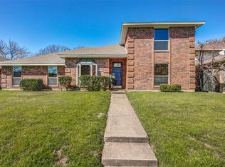 6423 Ridgemont Dr, Dallas, TX 75214