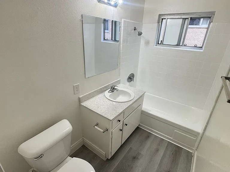 1133 E Alosta Ave #12 — Photo 10