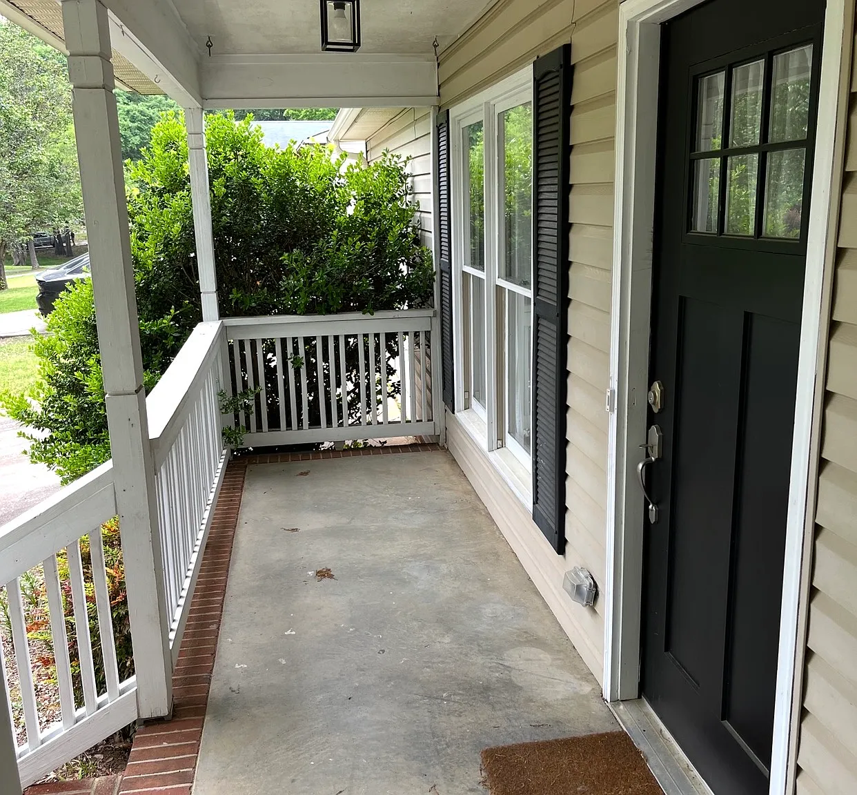 3 bed, 1429 sqft, $1,650 — Photo 3