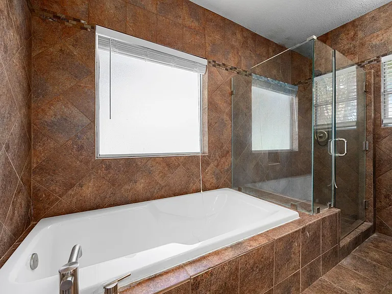 2527 Settlers Way Dr — Photo 14