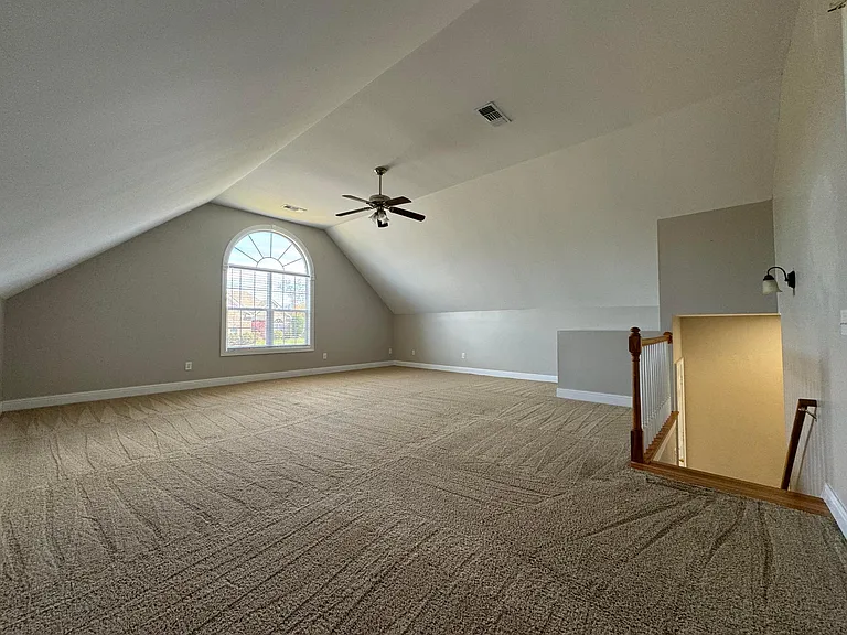 Bonus room - The size of a small apartment could be used as another bedroom