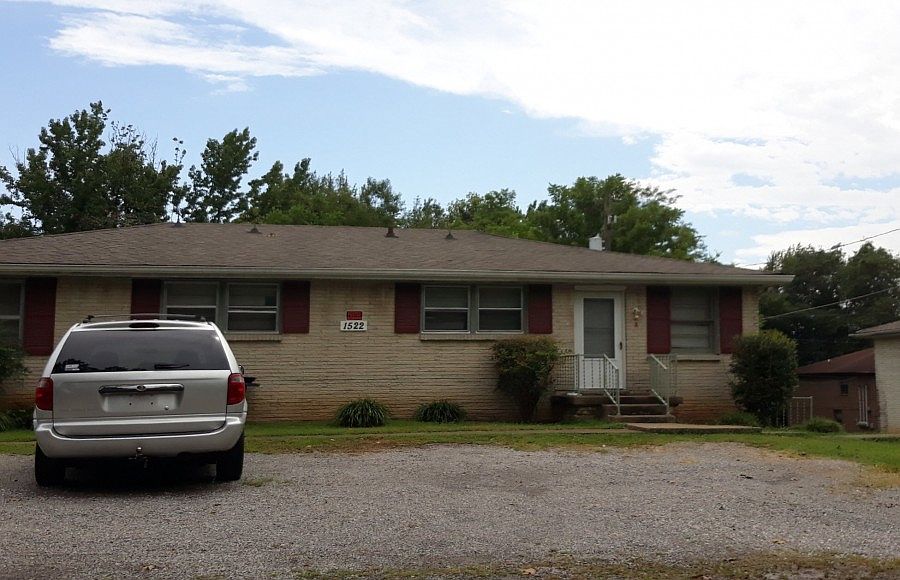 1st image of 1522-1526 Paradise Hill Rd