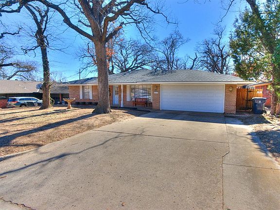 3rd image of 5824 NW 31st St