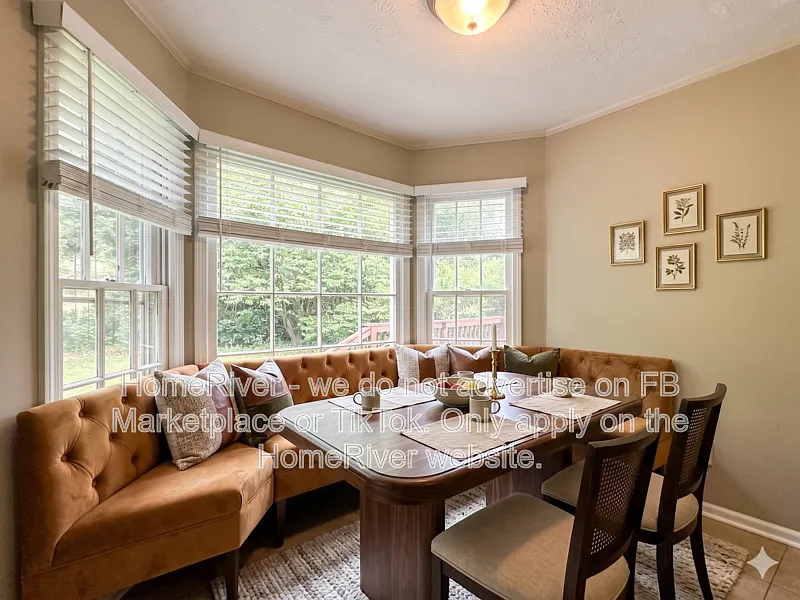 4 bed, 2.5 bath, 2142 sqft, $2,145 — Photo 3
