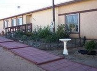 9538 Nevada Rd, Phelan, CA 92371