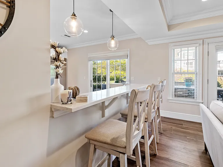 1 Village Green Dr — Photo 6