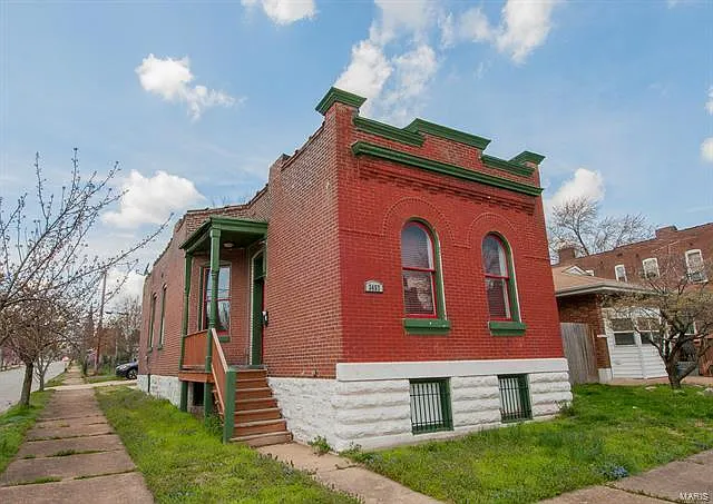 3457 Illinois Ave photo 1