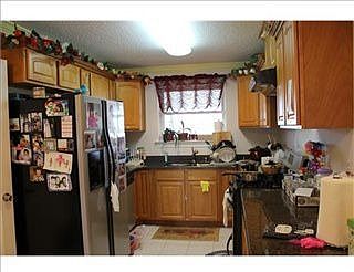 4th image of 11343 Prentiss Ave