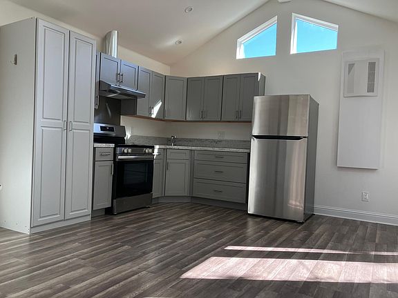 4th image of 7753 Greenly Dr