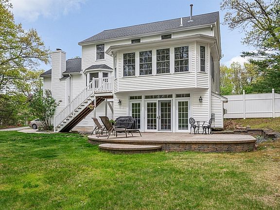 2nd image of 5 Ridge Rd
