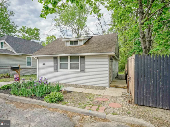 59 W 1st Ave, Mantua, NJ 08051