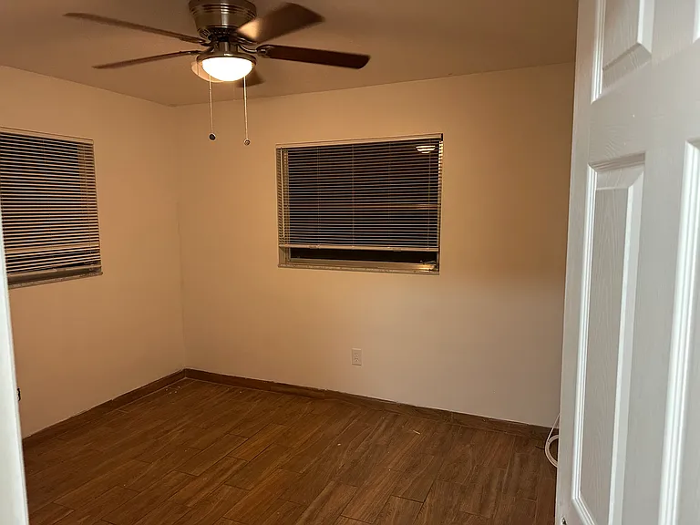 2129 Pine Ridge Dr — Photo 10