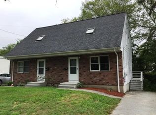 26 Crane St, Worcester, MA 01604