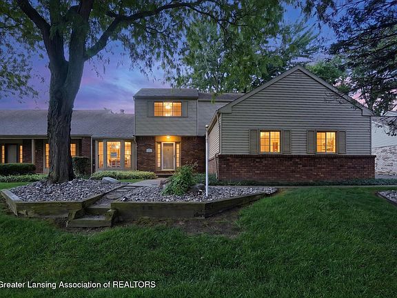 2nd image of 1310 Glenhurst Ln