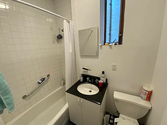 Rented by J PRESTON AND ASSOCIATES INC | media 15