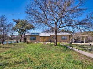 5305 Deep Creek Ln, Graham, TX 76450