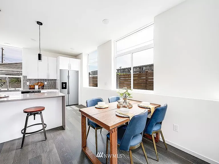 9250B 17th Ave SW — Photo 6